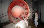 При необходимости
турбина может нагнетать в тонель веселящий газ